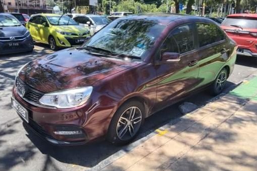 Proton Saga untuk disewa di Kota Kinabalu